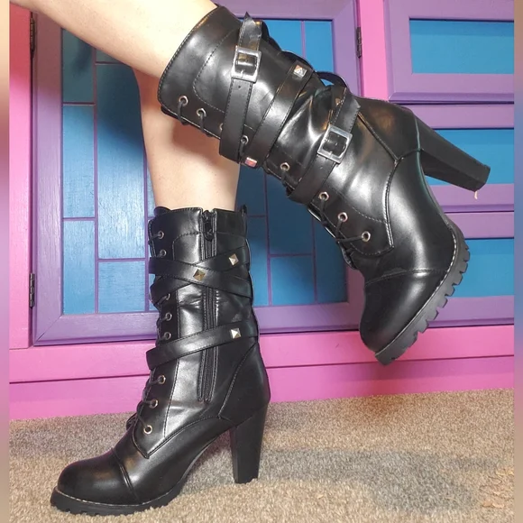 Hot Black Leather Boots Side Zip Buckle Strap Chunky High Heel with Studs Size 8 - Picture 3 of 13